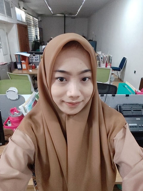 Foto SRI WAHYUNI