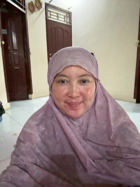Foto INDAH ISMIANSYAH, S.H.