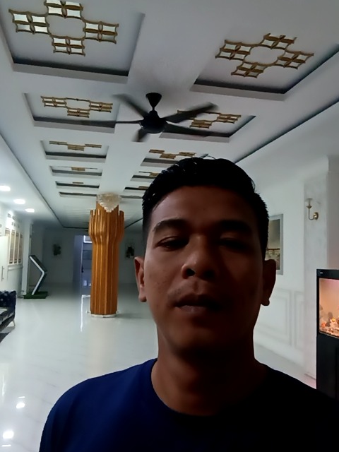 Foto TONI JUNICO, S.H.